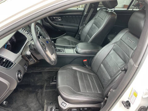 2015 Ford Taurus SHO