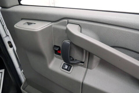 2022 GMC Savana 2500