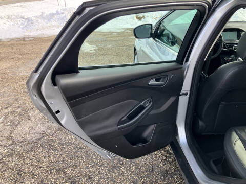 2017 Ford Focus Titanium