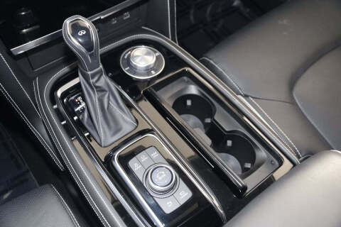 2023 Infiniti QX80 Premium Select
