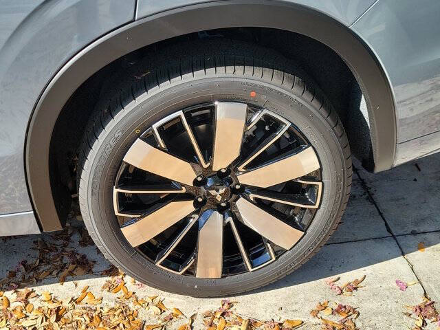 2026 Mitsubishi Outlander SEL