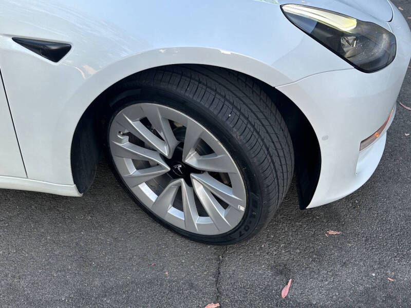 2021 Tesla Model 3 Base photo 52