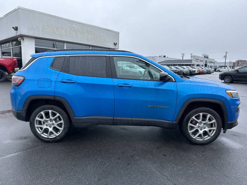 2022 Jeep Compass Latitude Lux
