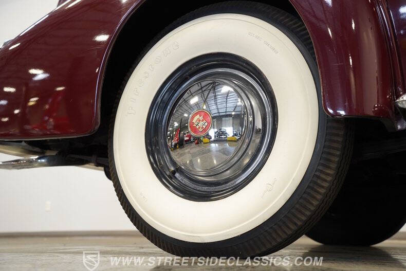 1939 Cadillac Fleetwood