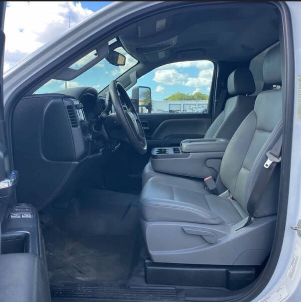 2020 Chevrolet Silverado 5500HD