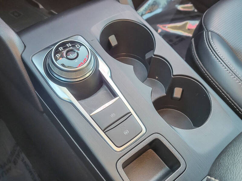 2024 Ford Escape Platinum