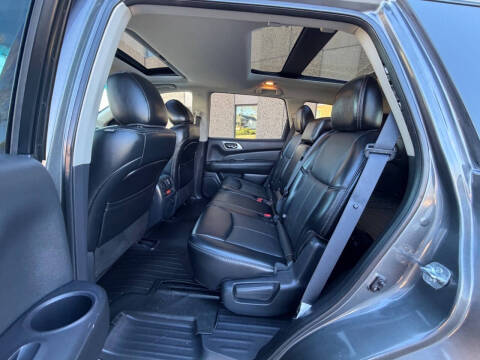 2015 Nissan Pathfinder Platinum