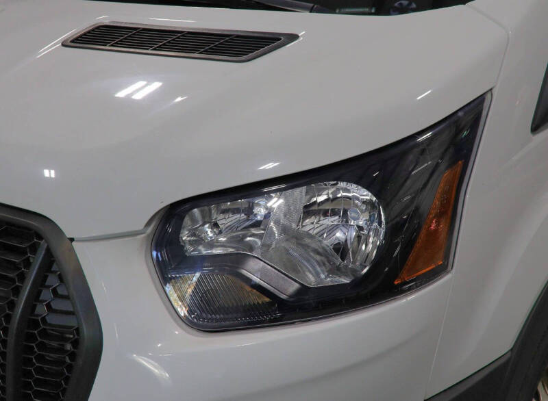 2022 Ford Transit 250