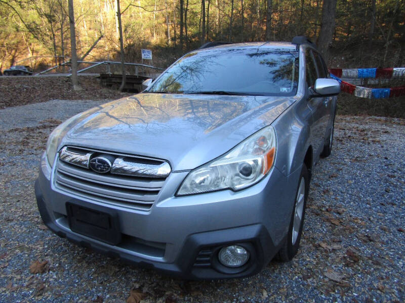 2013 Subaru Outback for sale at Middle Ridge Motors in New Bloomfield PA