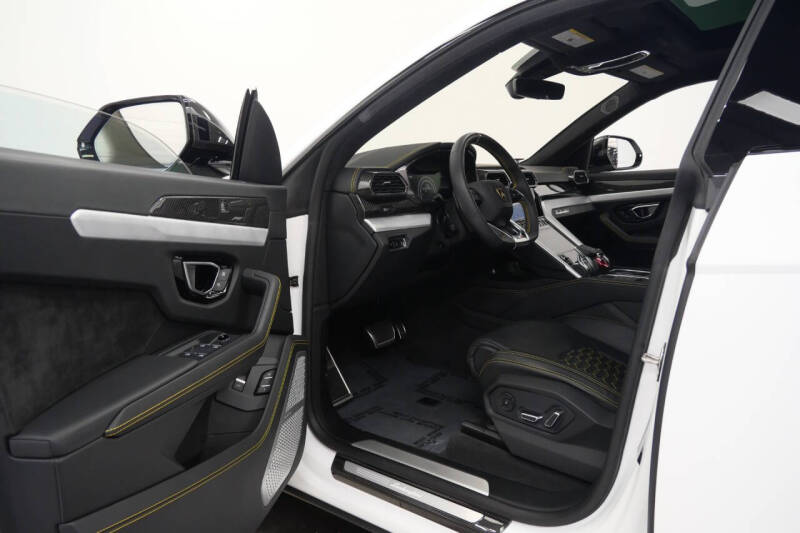 2021 Lamborghini Urus