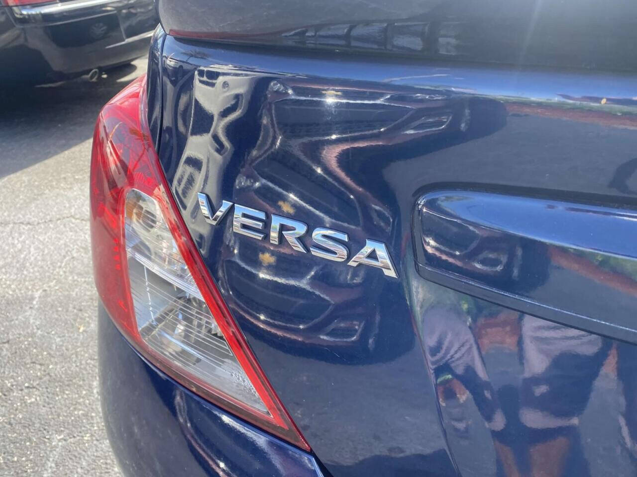 2013 Nissan Versa  - $8,000