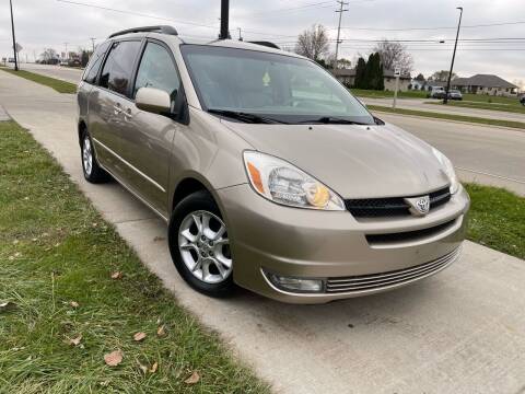 2005 Toyota Sienna for sale at Wyss Auto in Oak Creek WI