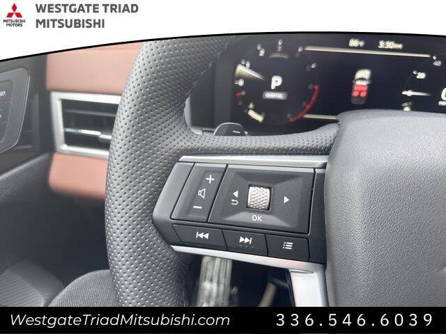 2025 Mitsubishi Outlander SEL