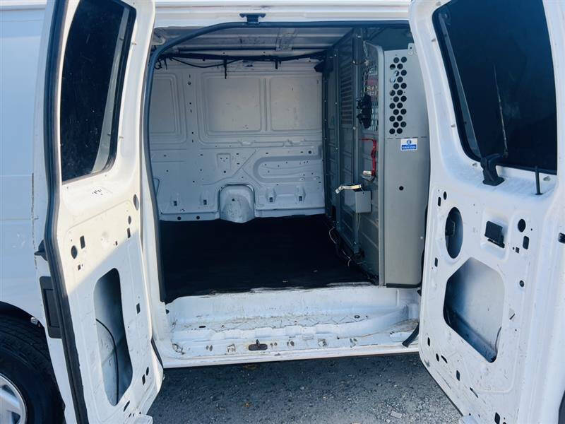 2011 Ford E-Series E-250