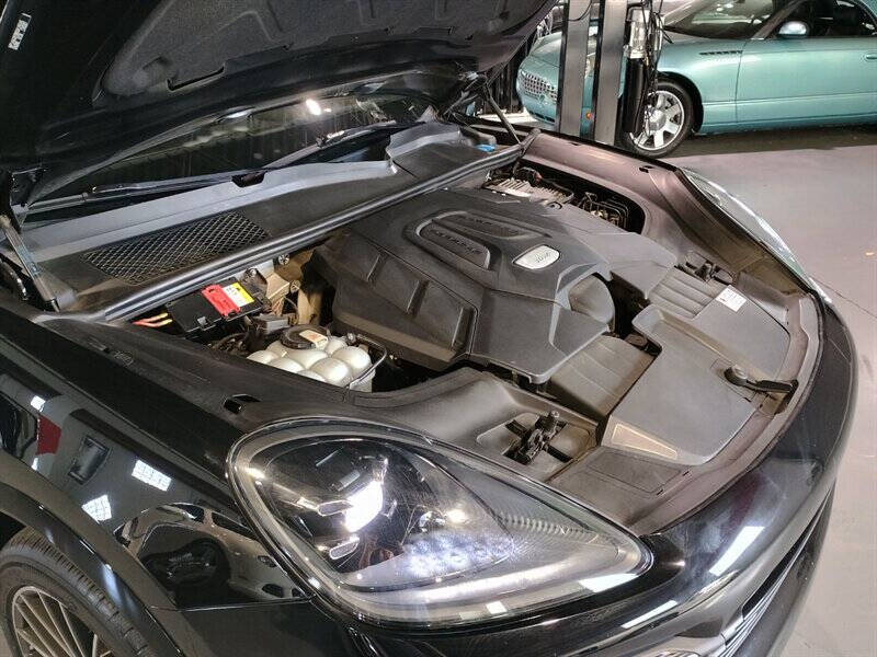 2019 Porsche Cayenne 82