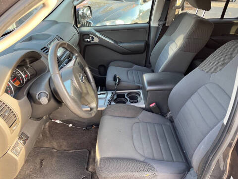 2011 Nissan Pathfinder S