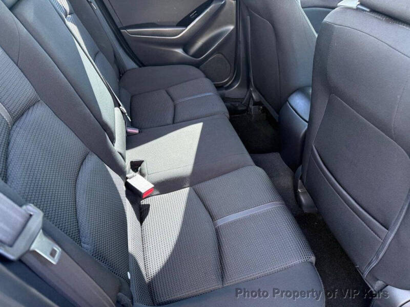 2017 Mazda MAZDA3 Sport