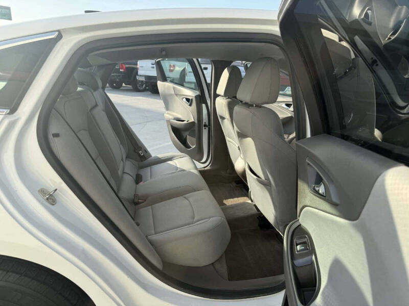 2017 Chevrolet Malibu LS