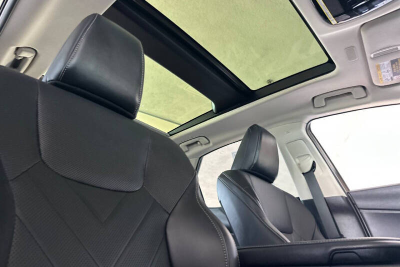 2025 Lexus NX 450h+