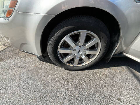 2008 Ford Taurus SEL