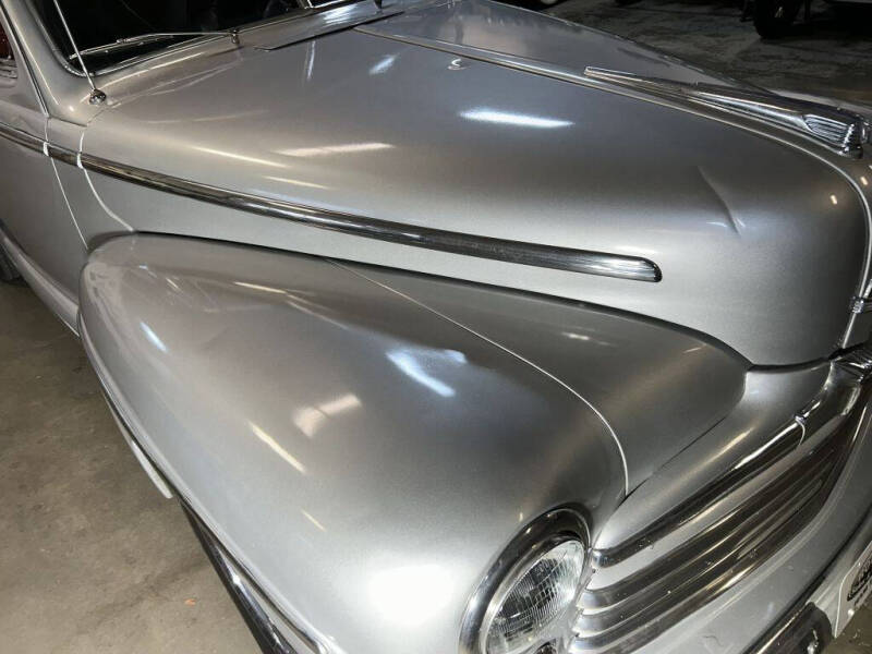 1947 Ford Super Deluxe