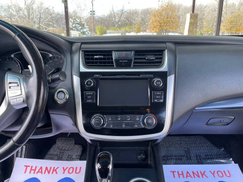 2018 Nissan Altima 2.5 SR