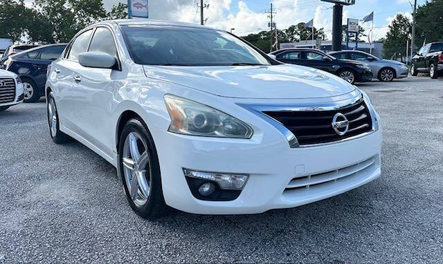 2015 Nissan Altima for sale at Atlantic Car Company in Jacksonville, FL