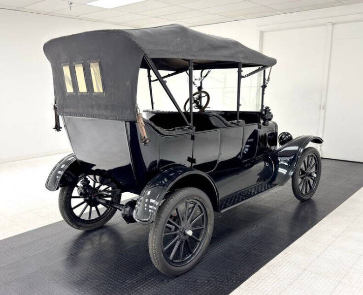 1917 Ford Model T