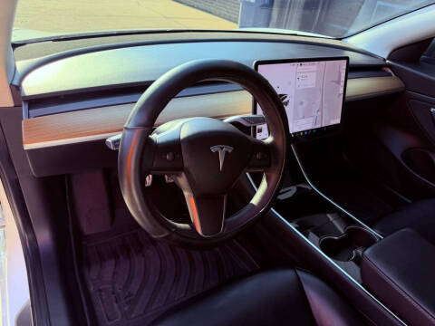 2020 Tesla Model 3 Performance
