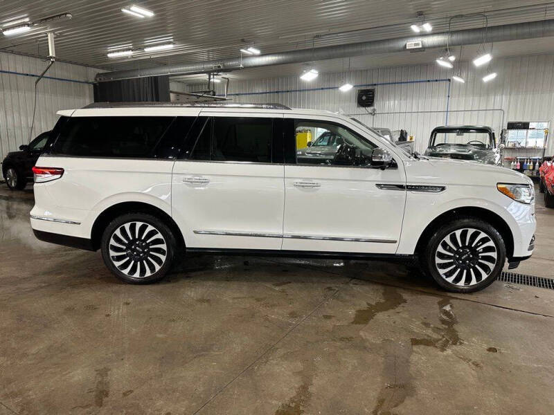2023 Lincoln Navigator L Black Label