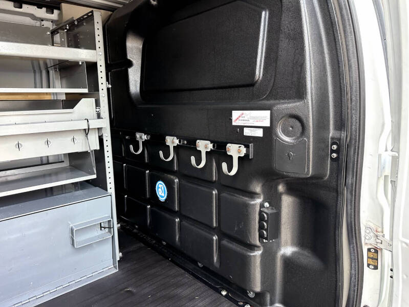 2019 Chevrolet Express 2500