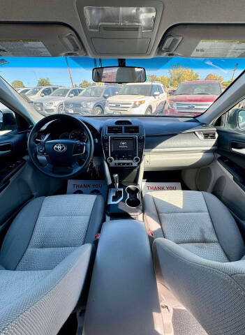 2012 Toyota Camry LE
