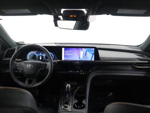 2025 Toyota Crown Signia XLE