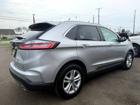 2019 Ford Edge SEL