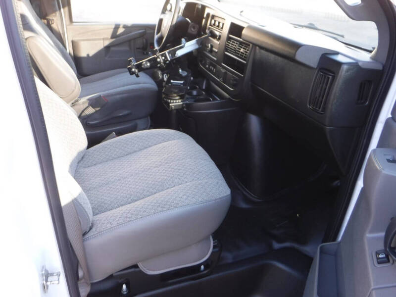 2020 Chevrolet Express 2500