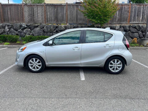 2017 Toyota Prius c Two