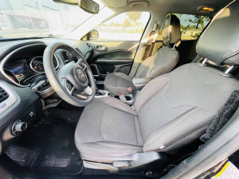 2018 Jeep Compass Sport