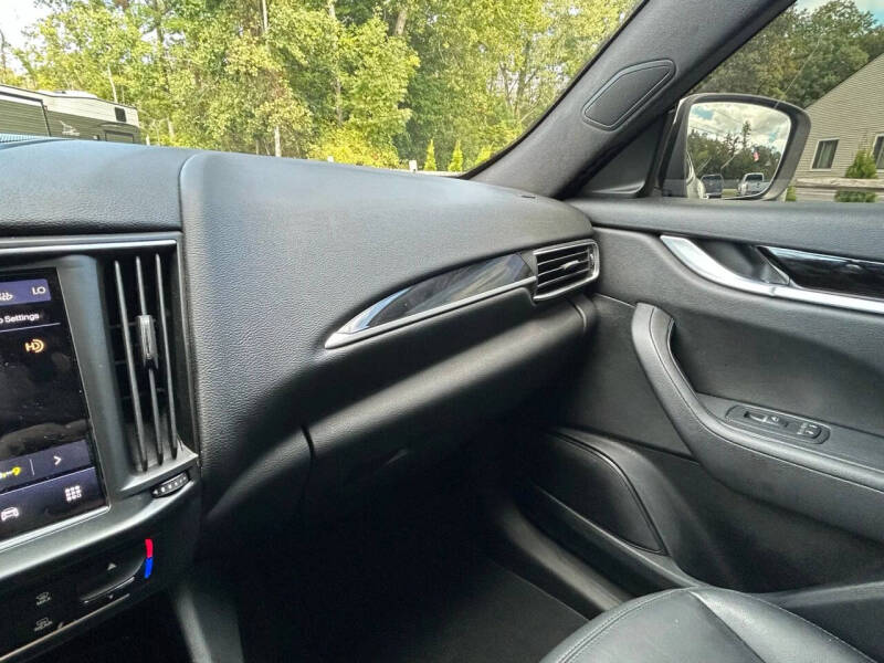 2021 Maserati Levante