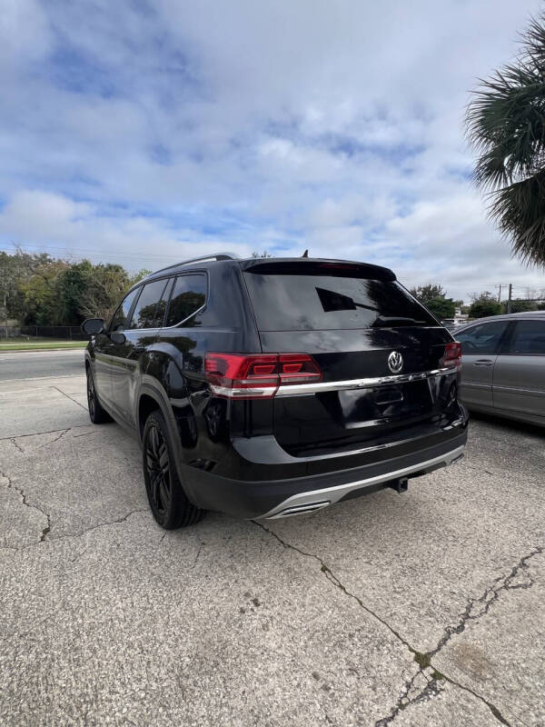 2018 Volkswagen Atlas V6 SE