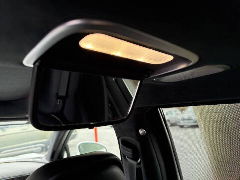 2025 Genesis G90 3.5T e-Supercharger