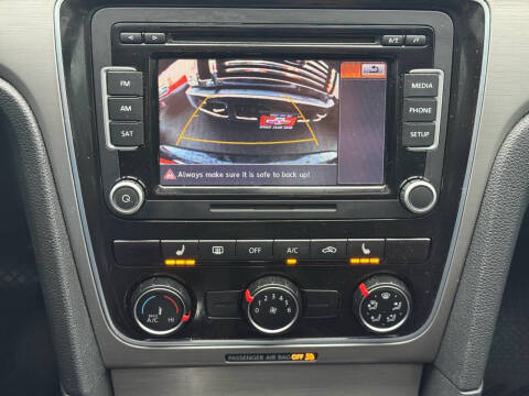 2014 Volkswagen Passat 2.0L TDI SE