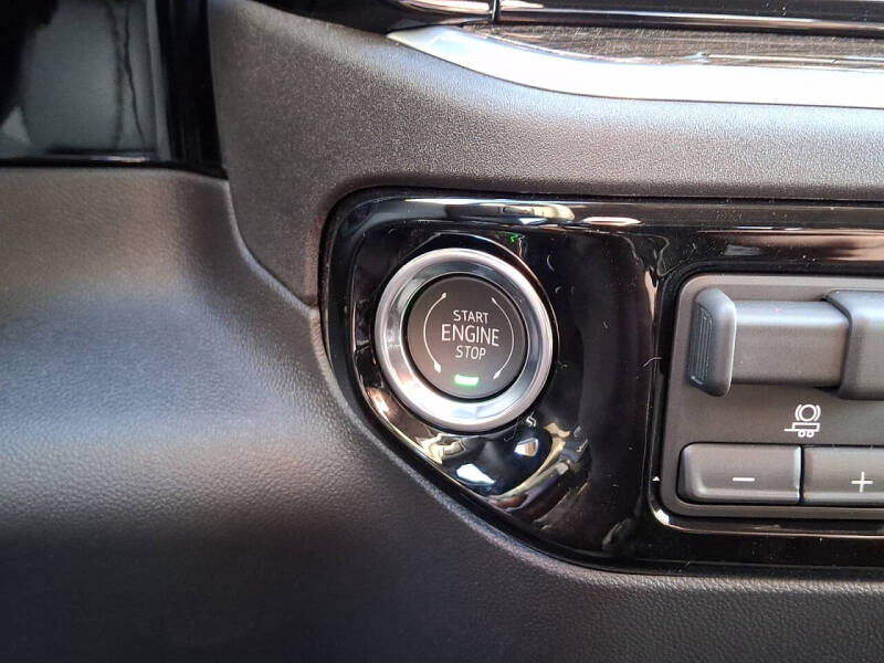 2026 GMC Sierra 1500 Elevation Standard