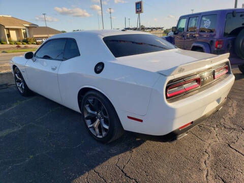 2016 Dodge Challenger R/T Plus