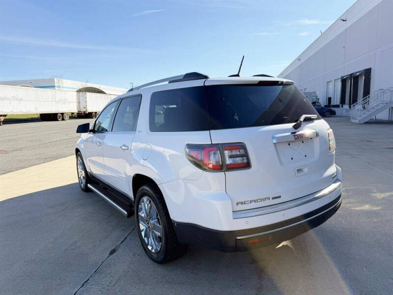 2017 GMC Acadia Limited