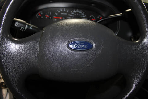 2006 Ford E-Series E-350 SD