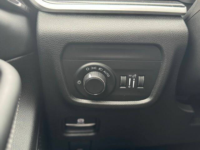 2022 Jeep Grand Cherokee Altitude