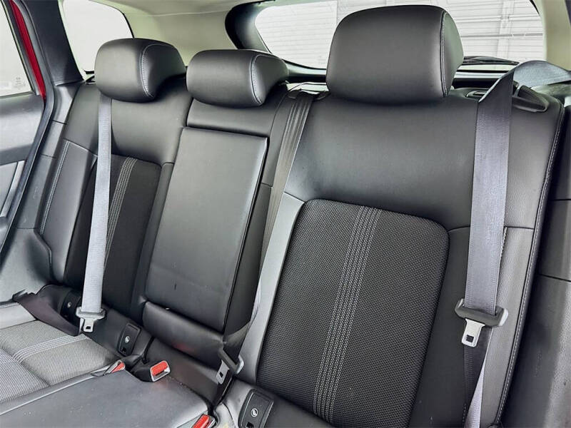 2024 Mazda CX-50 2.5 S Preferred