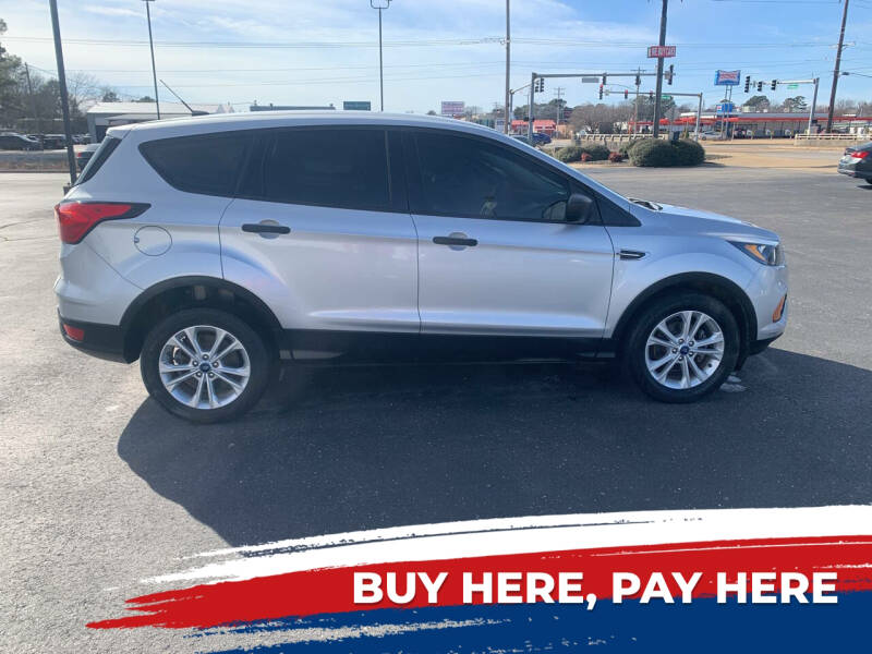 2019 Ford Escape for sale at Auto Credit Xpress in Jonesboro AR