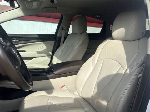 2018 Buick LaCrosse Essence