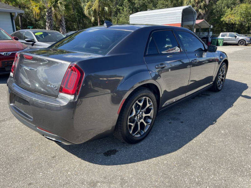 2016 Chrysler 300 S